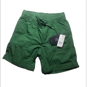 BOYS GAP SHORTS XS